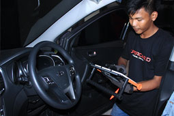 bengkel hyundai supercar