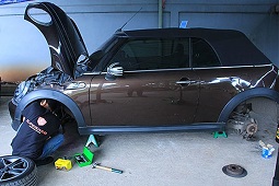 Bengkel Mini Cooper