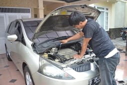 Bengkel Mitsubishi Online