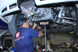 biaya perbaikan transmisi mobil matic