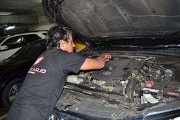 montir mobil toyota online